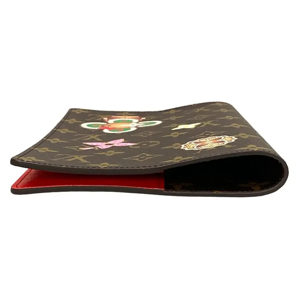 Louis Vuitton Notebook Cover MM Emily Vivienne Agenda GI1167